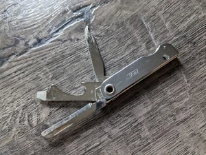 Vintage BASSETT TRIM Pocket Keychain Knife Multi Tool Made in USA - Picture 1 of 7