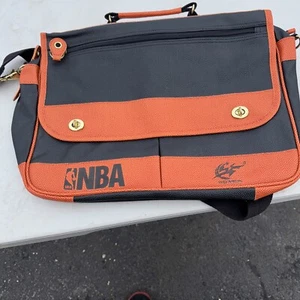 NBA Basketball Washington Wizards Spalding Leather Computer Bag (16L x 12H x 4W) - Picture 1 of 7