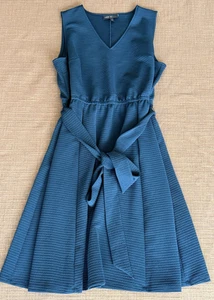 Vestido para mujer Lane Bryant turquesa verde azulado sin mangas cuello en V ajuste y acampanado cinturón 18/20 - Imagen 1 de 6