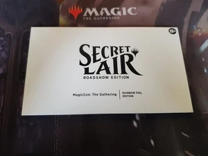 MTG. Secret Lair. Roadshow Edition. MagicCon: The Gathering Rainbow Foil Edition - Picture 1 of 2
