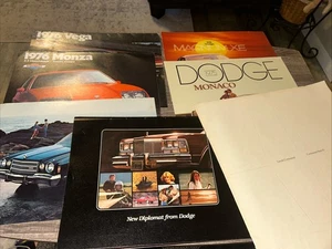 Lot of Original VTG 70s New Car Showroom Brochures : Chevy, Dodge , And Lincoln - Bild 1 von 14