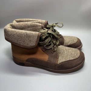 CHACO Pinecone Size 8.5 Winter Wool Casual Fold Up Boots Brown Chukka Lace - Picture 1 of 9
