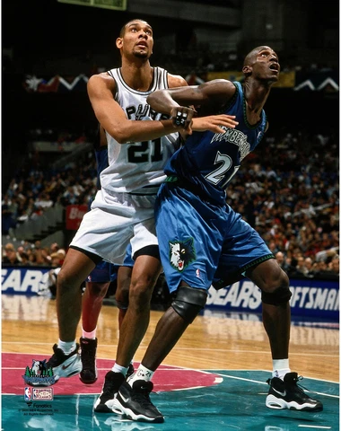 Kevin Garnett Minnesota Timberwolves Unsigned Boxing Out Tim Duncan Photo Cover