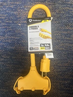 Cable de extensión adaptador de alta resistencia para exteriores de 2 pies 12/3 STW (3) salida múltiple Foto 1 de 2