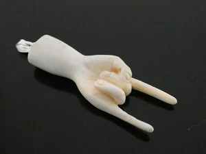 Figa Mano Cornuto Hand Protection Amulet Carved Bubalus Bubalis Bone Pendant - Picture 1 of 10