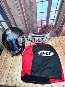 Motocicleta Bilt Full Face negra con bolsa de almacenamiento talla XXL - Imagen 1 de 22