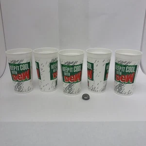 Mountain Dew ""Keep It Cool With Dew"" Tassen Bergmann 1990er Jahre Kunststoff - Bild 1 von 12
