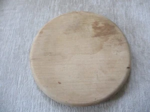 Vintage 7.5" Round Wooden Cutting Board Cheese Board - Picture 1 of 12