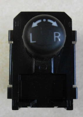 Genuine Infiniti 2007-2008 G35 08-12 G37 EX35 Mirror Control Switch 25570-1BA0A - Image 1 of 4