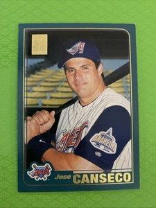 2001 Topps - Jose Canseco #636 Anaheim Angels - Picture 1 of 9