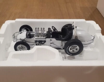 GMP 1/18 Scale Diecast The Vintage Series White Unmarke  1965 Jhonny  Rutherford - Image 1 of 4