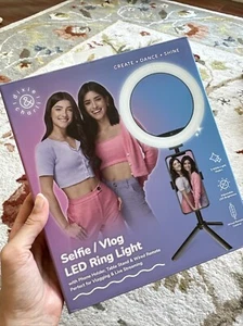 Dixie & Charli Selfie / Vlog LED RING LIGHT w Table Stand & Wired Remote NEW - Picture 1 of 2
