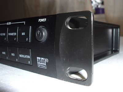 Alesis Q20 with 300 Programs including unique Special Shadows 100 Presets Eprom - Image 1 of 4