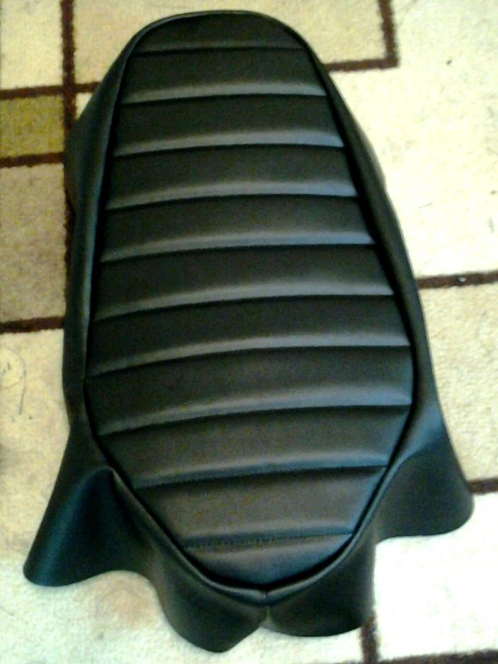 Cubierta de asiento de motocicleta hecha a mano personalizada Yamaha XS400 SECA 1983 Foto 1 de 1