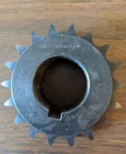 Sprocket 18 tooth 50-2 Roller Chain 8981012076 - Picture 1 of 3