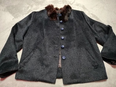 Vintage Wool Jacket Ladies M Black Fur Collar Tailored Lined Fitted Classic  - Image 1 of 4