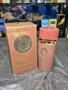 Secret Plus Lion Brown Eau de Parfum für Herren 3,4 Oz. - Neu versiegelte Verpackung - Bild 1 von 2