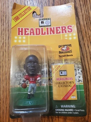 Vintage 1998 Headliners figure of Terrell Davis from the Georgia Bulldogs. - Image 1 of 2