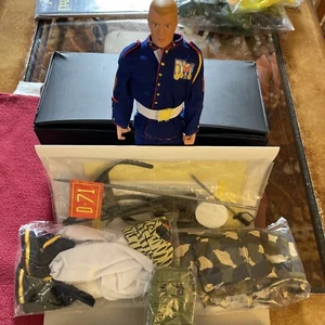 Seltene Sears Mail Away Rapid Deployment Force Footlocker mit 12" Fig Kleid Uniform - Bild 1 von 16
