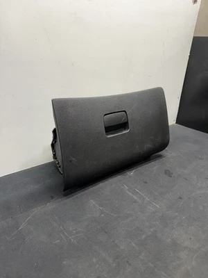 Guantera Chevrolet Malibu 2008-2012 Foto 1 de 4