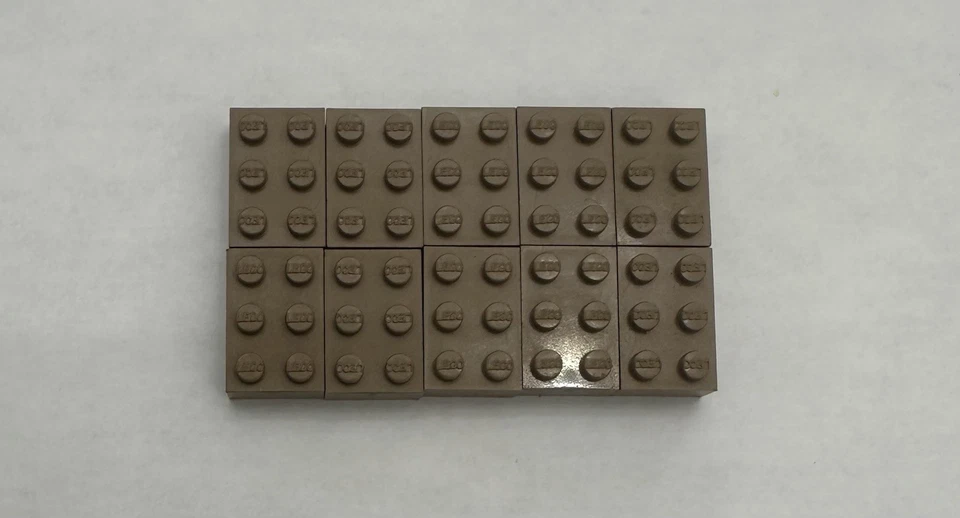 Vintage Modulex 10 Bricks 2x3 Brown with LEGO Logo - Image 1 of 1
