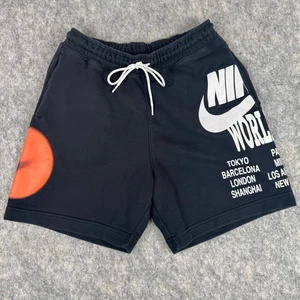 Pantaloncini Nike World Tour Graphic Taglia M French Terry Nero Abbigliamento Sportivo - Foto 1 di 11