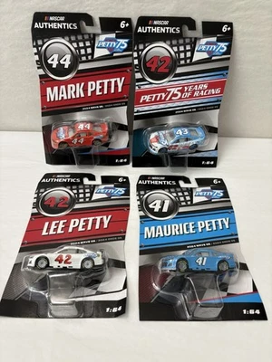 Nuevo Nascar Authentics Petty 75 años 2024 WAVE 5 Mark Lee & Maurice Petty (S11) Foto 1 de 4