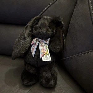 Vintage The Manhattan Toy Company dunkelbrauner Hase mit Band Neu mit Etikett 1994 - Bild 1 von 13