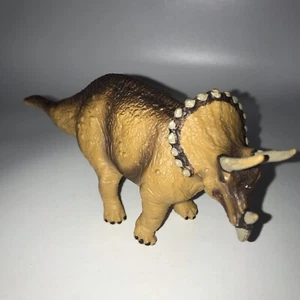 Carnegie Safari Triceratops Dinosaur Figure Prehistoric Toy 1988 Vintage 6in. - Picture 1 of 5