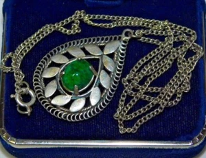 Vintage Color Argento Finta Giada Vetro Cabina Verde 19 " Collana 12H 78 - Foto 1 di 3