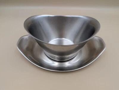 老式WMF Cromargan不锈钢酱汁重船带底板德国 — 第 1/4 张图片