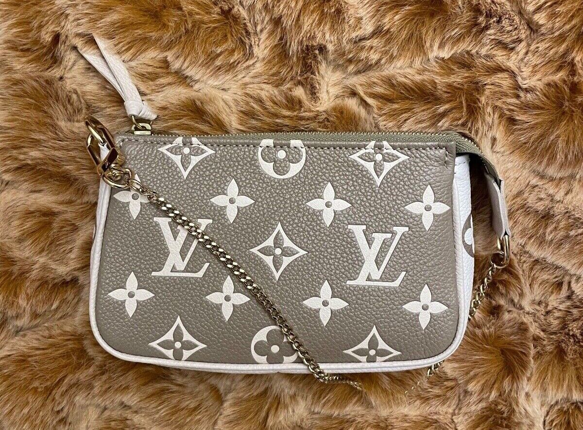 Louis Vuitton Pochette Green Bags & Handbags for Women for Louis Vuitton Pochette Green Bags & Handbags for Women for