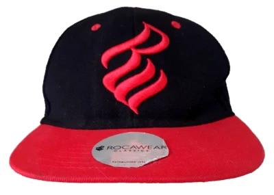 Gorra de béisbol Rocawear Classics negra y roja usada Foto 1 de 4