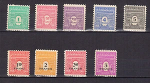 Frankreich 1944-45 Arc de Triomphe 9 Marken ungestempelt MNH /TR2955 - Bild 1 von 1