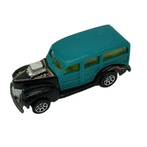 Hot Wheels 1979 Woody Station Wagon Black Teal Turquoise Blue 1:64 - Picture 1 of 8