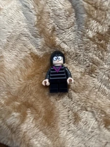 LEGO® The Incredibles 2 Edna Mode Exclusive Minifigure From Set 30615 - Picture 1 of 6