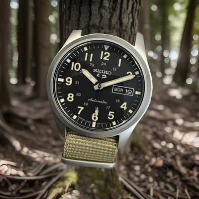 Reloj de campo Seiko 5 automático con correa de nailon marrón esfera negra SRPG35 hecho en Japón Foto 1 de 4
