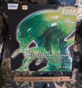 Alien Xenomorph Premium SSS Figur - seltenes Skelett grün Ver. FuRyu - Bild 1 von 4