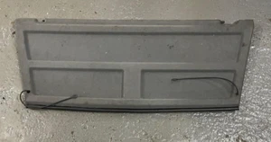 Rover Metro & 100 Hutablage guter Zustand - Bild 1 von 7