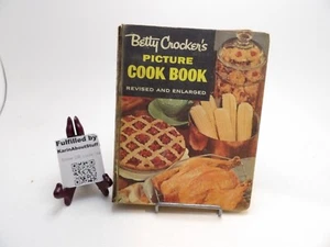 VTG 1950s Betty Crocker's Picture Cookbook Revised & Enlarged 5 Ring Binder Book - Picture 1 of 4