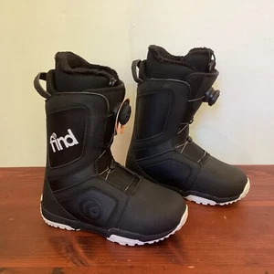 Find Tech Women’s Snowboard Boots. Size US.5 - Picture 1 of 8