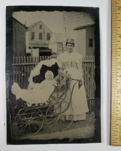 Outdoor-Szene Farbtyp Mutter Kinderwagen für einen Spaziergang, 5 Zoll - Bild 1 von 4