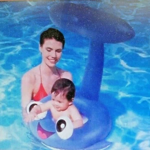 FLOAT WHALE BABY FLOAT CLOSEOUT SPECIAL MARK DOWN SAME DAY FREE SHIPPING - Picture 1 of 3