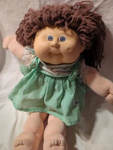 Vintage Cabbage Patch Kids Doll - Picture 1 of 5