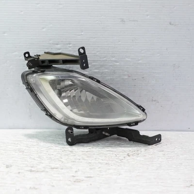 Luz antiniebla halógena lateral derecha Hyundai Elantra 2011-2013 OEM 92202-3X Foto 1 de 4