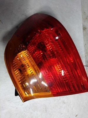 Passenger Tail Light Convertible Amber Turn Lens Fits 01-03 BMW 325i 555941 - Image 1 of 4