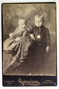 Antique Cabinet Card Photo Victorian Children Siblings Swanson Central City CO - Bild 1 von 3