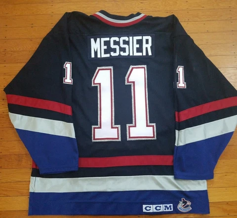 nhl ccm hockey jersey Vancouver Canucks Mark Messier Size XL professionally sewn Cover