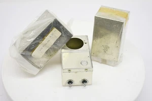Filtri EMI-RFI Vintage Erie 1977 Mil Spec Avionics NATO Comms - 3 unità - Foto 1 di 10