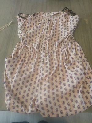 Romper feminino tamanho médio com alças - Imagem 1 de 3